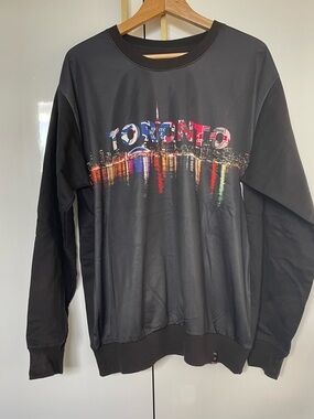 City of Dreams Toronto sweatshirt XL